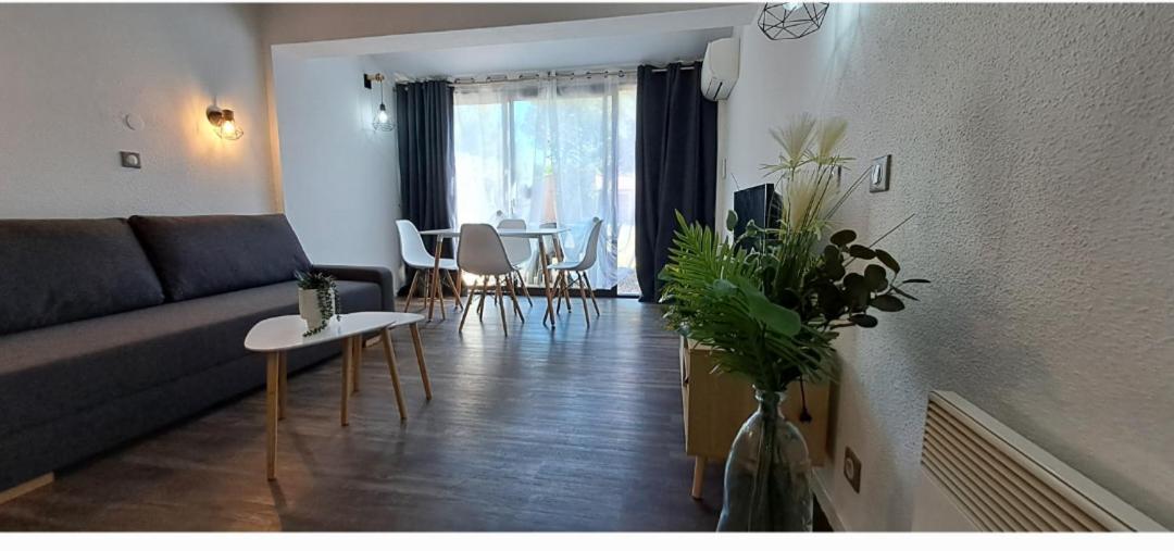 Appartement Residence De Vacances Les Hameaux De Camargue Arles Exteriör bild
